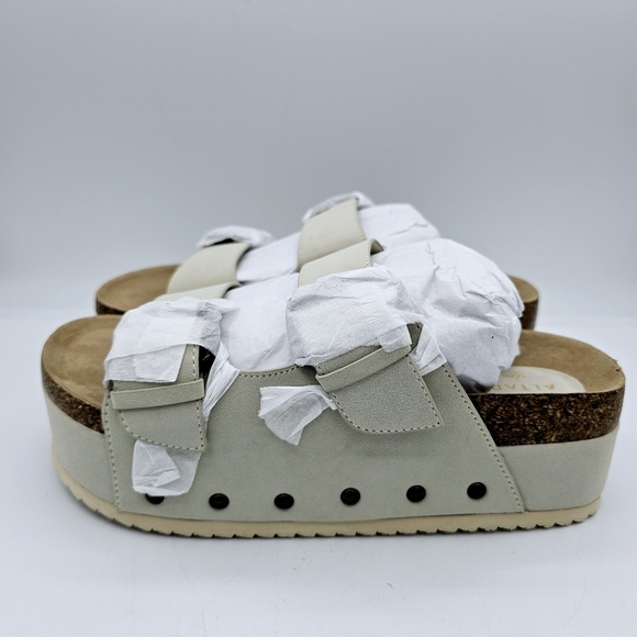Altar'd State Serenna Platform Sandals NWT - Picture 12 of 14